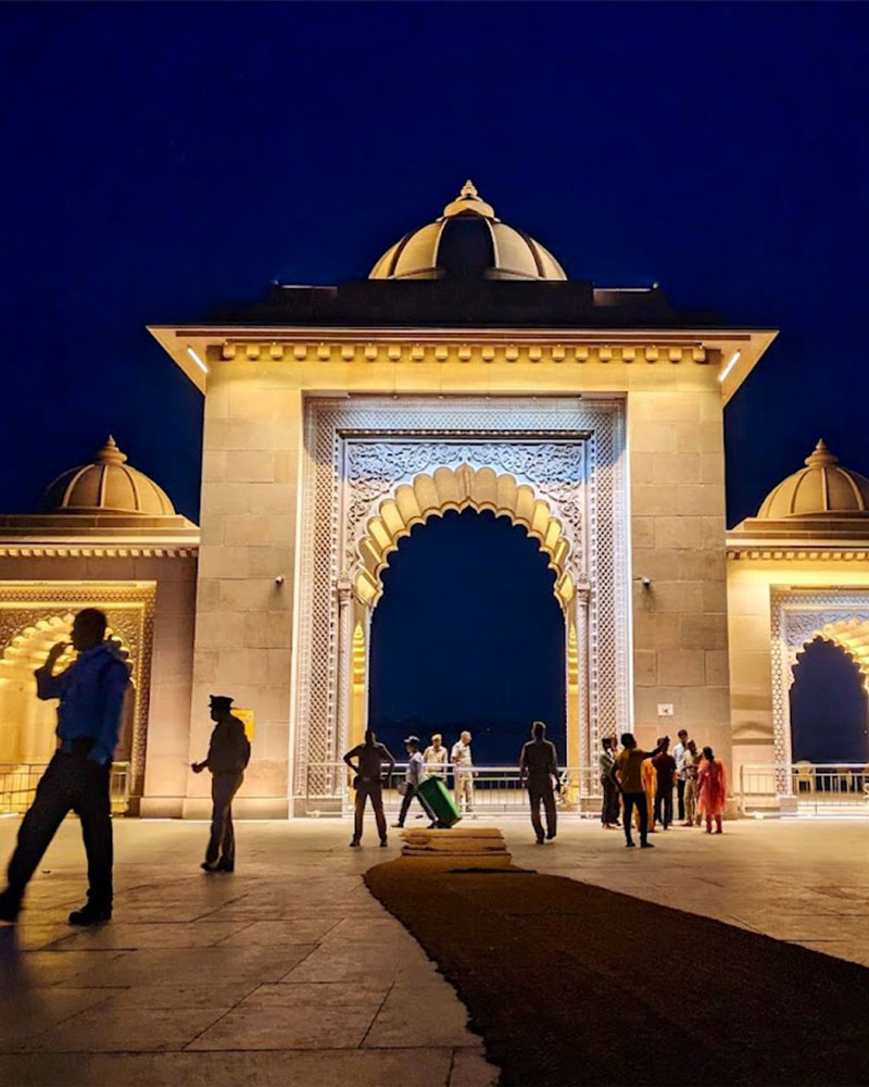 Book Ayodhya, Varanasi and Lucknow Tours 3 kashivishwanath Temple 1