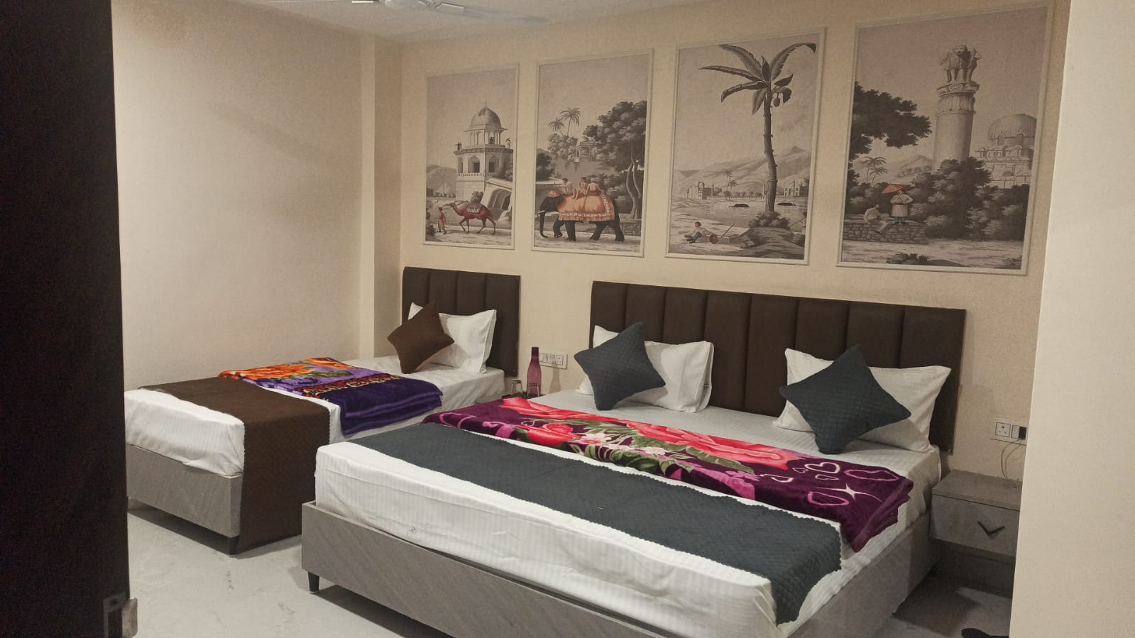 hotel-lakshmi-vilas-1